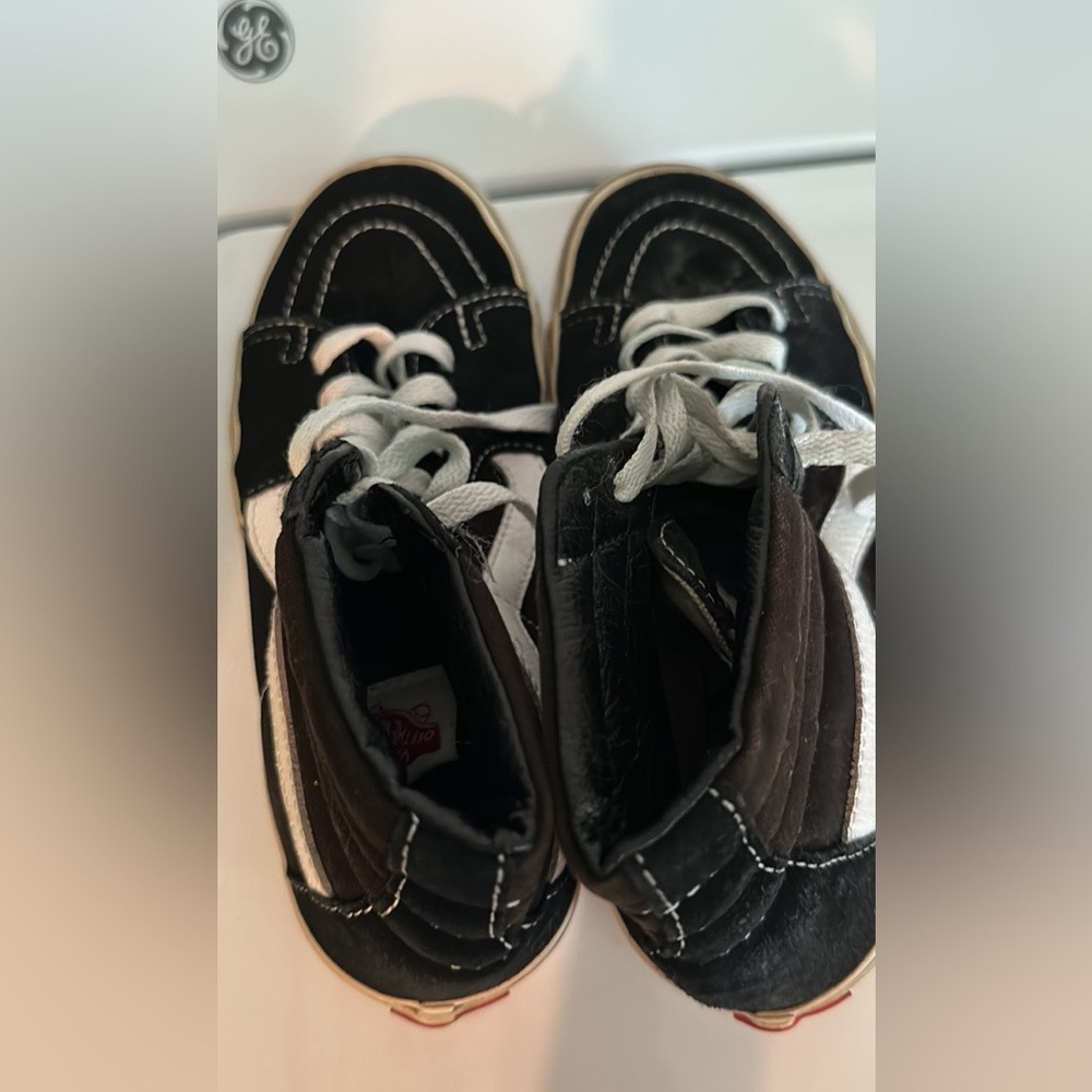 Vans tennis shoes for women